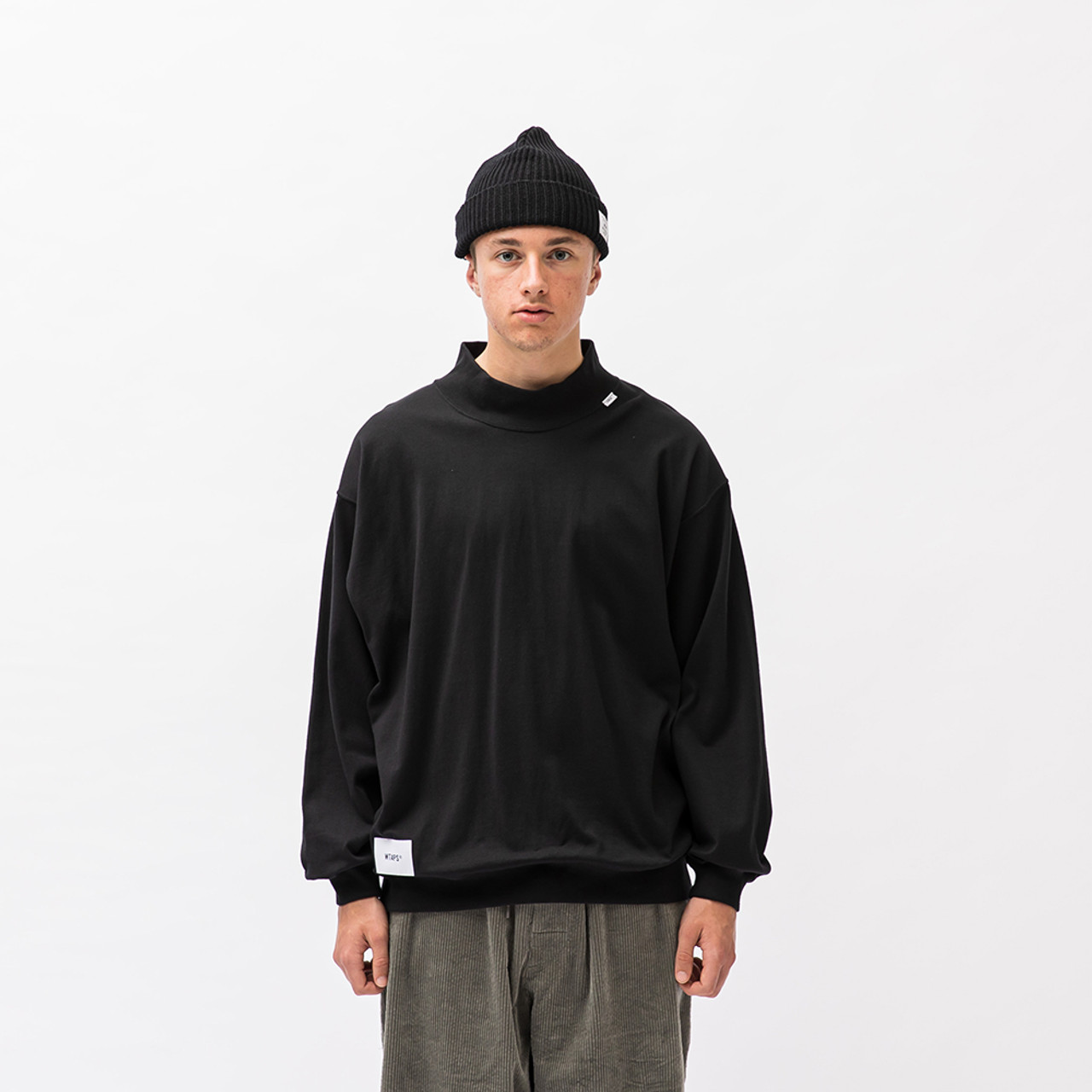 V.I.C / TURTLE NECK / COTTON. VIC 222ATDT-CSM09