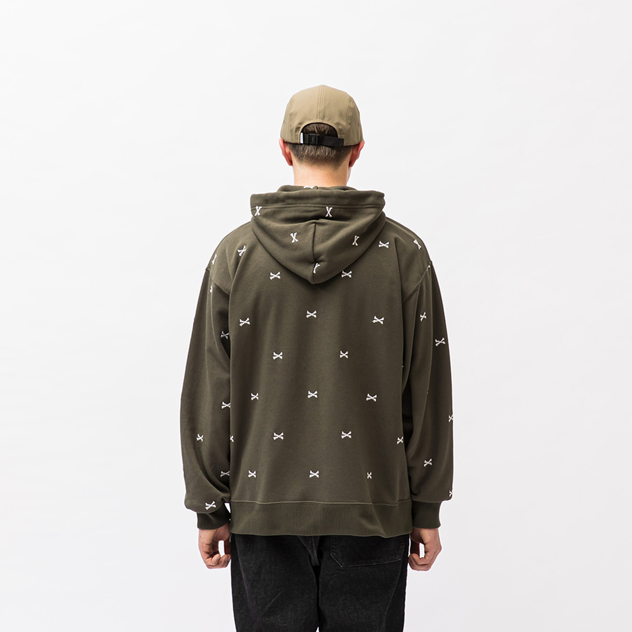 シュプリーム最終価格　WTAPS ACNE パーカー クロスボーン オリーブ XL