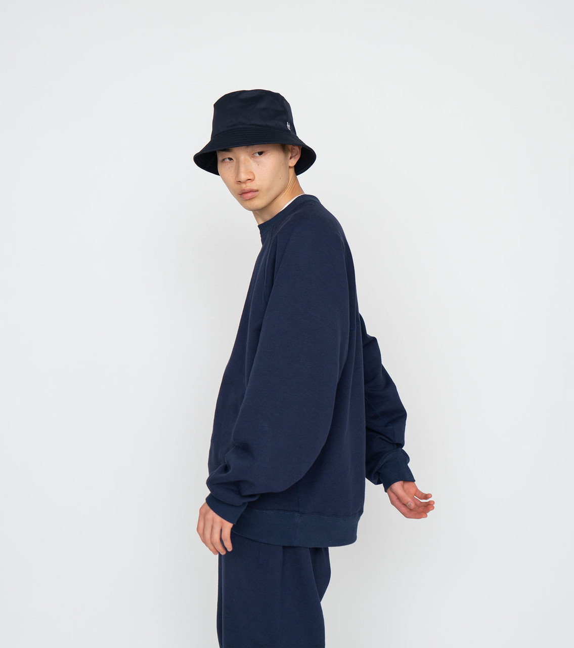 【関税込み】nanamica オフホワイト KODENSHI スウェットシャツ nanamica SWEAT Sweat Shirt Online Shop to Worldwide