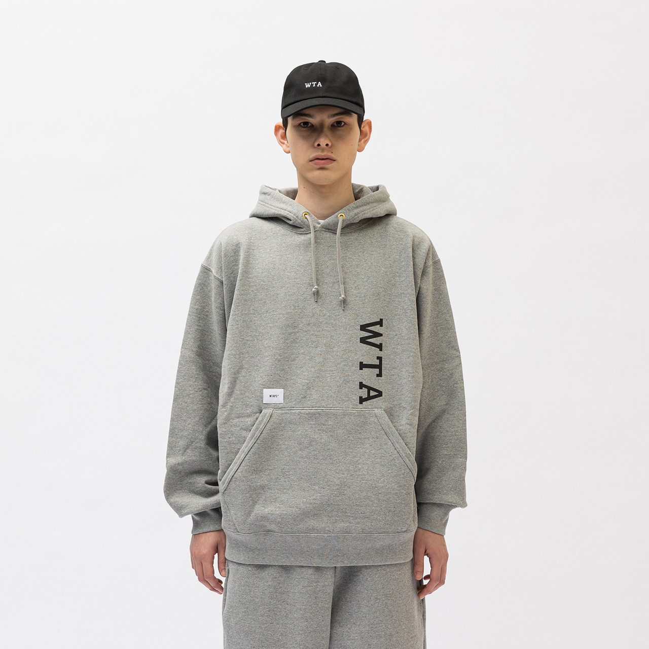 WTAPS Cut&Sewn DESIGN 01 / HOODY / COTTON. COLLEGE