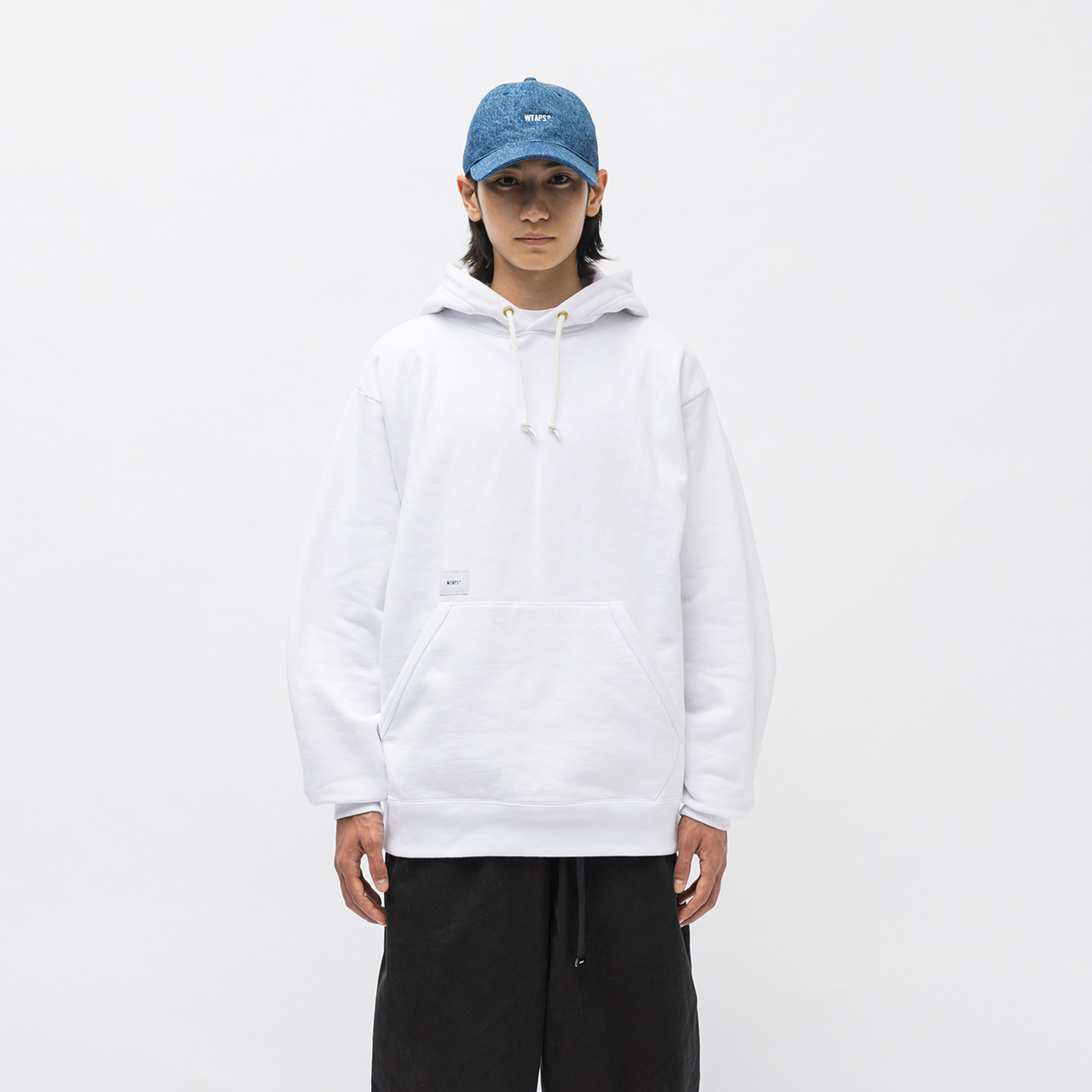 OBJ 06 / HOODY / COTTON. CONTAINING 232ATDT-CSM27