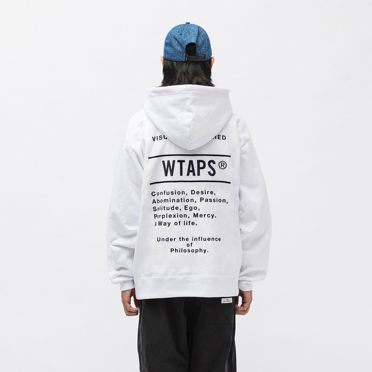 OBJ 06 / HOODY / COTTON. CONTAINING 232ATDT-CSM27