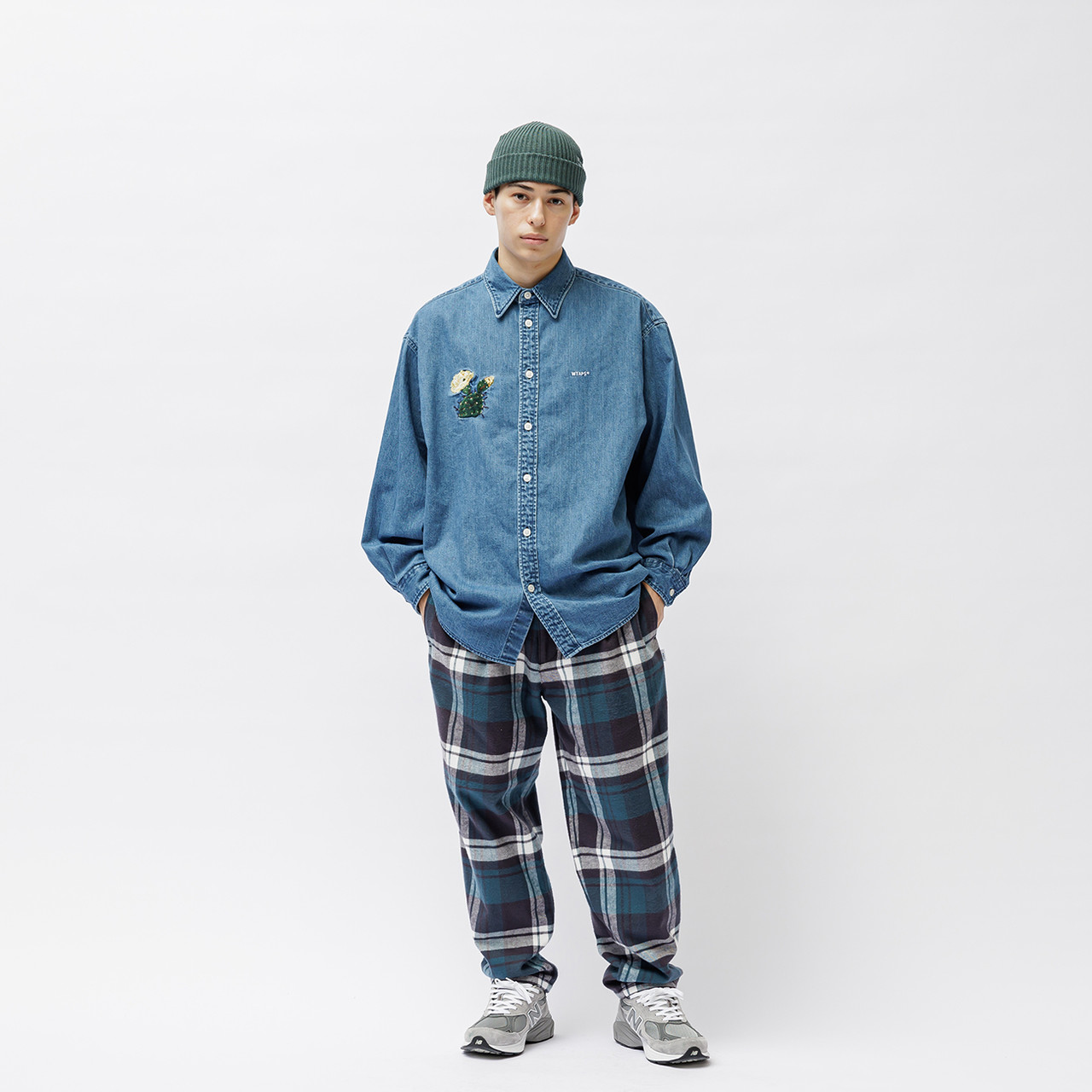 WTAPS Trousers LEZ / SGL / TROUSERS / COTTON. FLANNEL. TEXTILE