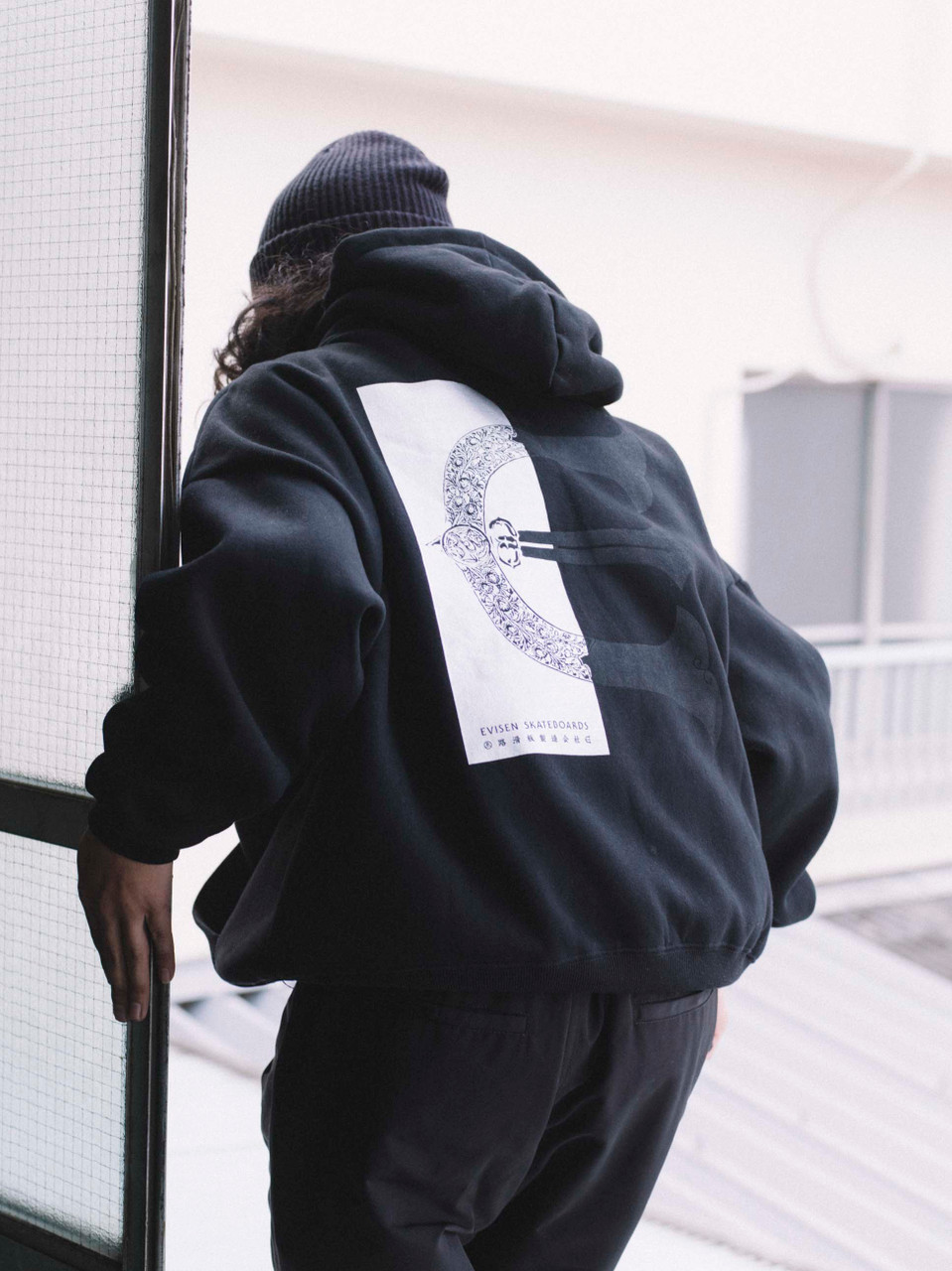 トップス EVISEN SKATEBOARDS RECTANGLE LOGO HOODIE Evisen Skateboards TOPS RECTANGLE LOGO HOODIE