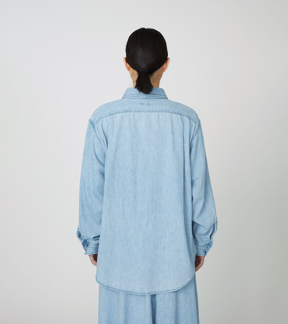 nanamica SHIRT Regular Collar Light Denim Shirt Online Shop to