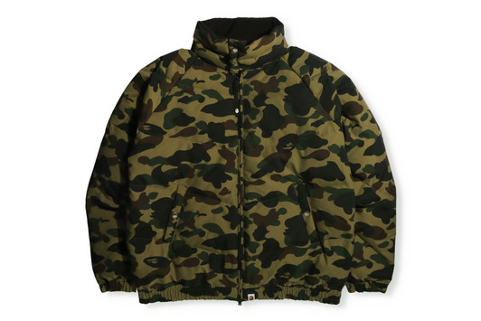 Picture No.1 of BAPE 1ST CAMO LOOSE FIT DOWN JACKET 1H80-141-002