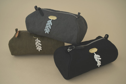 minä perhonen Pouch Online Shop to Worldwide