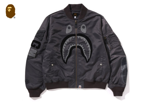 Picture No.1 of BAPE TONAL CHAIN STITCH SHARK BOMBER JACKET 1L80-140-313
