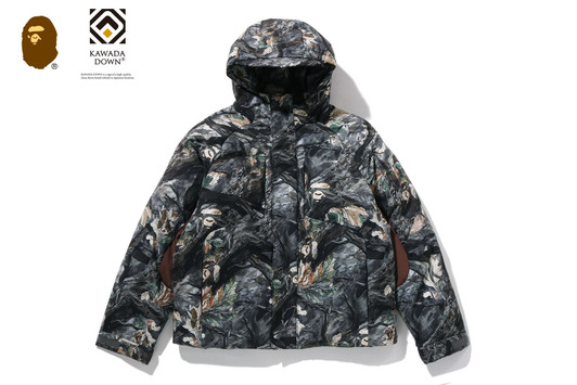 Picture No.1 of BAPE TREE EDGE CAMO METAL LOGO DOWN JACKET 1L80-144-301