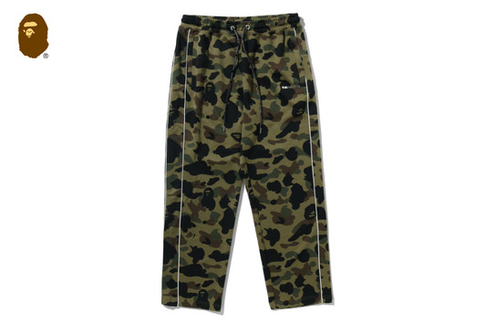 Picture No.1 of BAPE 1ST CAMO A BATHING APE LOGO RELAXED FIT TRACK SWEATPANTS 1M30-152-305