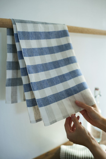 minä perhonen Towels & Handkerchiefs Online Shop