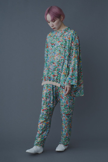Picture No.1 of minä perhonen UFO × flower bed Pants minä Spolonen EV1761