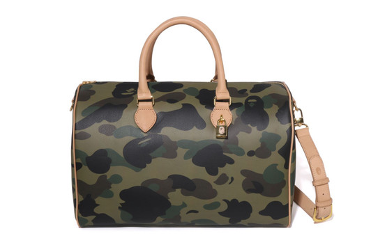 Picture No.1 of BAPE 1ST CAMO BOSTON BAG 1M30-189-008