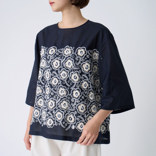 Picture No.1 of minä perhonen Candy Flower Flare Sleeve Blouse AES1444