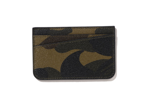Picture No.1 of BAPE 1ST CAMO CARD CASE TRAVEL 1M20-182-023