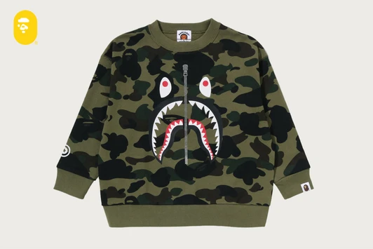 Picture No.1 of BAPE 1ST CAMO SHARK RELAXED FIT CREWNECK SWEATSHIRT 1M80-313-009