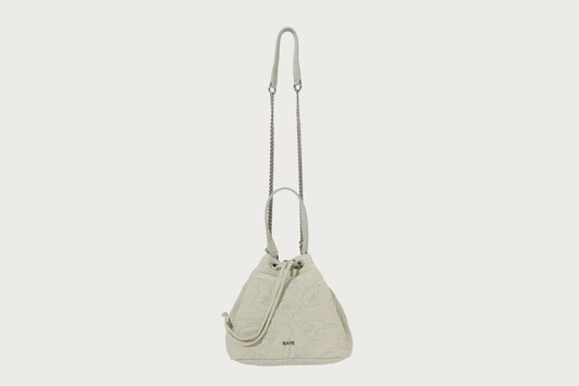 Picture No.1 of BAPE DENIM CAMO QUILTING BUCKET BAG 1M70-290-305