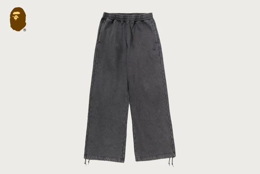 Picture No.1 of BAPE GARMENT DYED ONE POINT RELAXED FIT SWEATPANTS 1M80-152-315