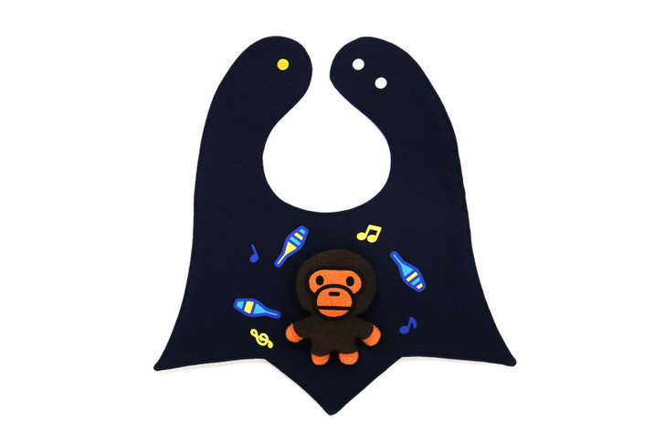 Picture No.1 of BAPE BABY MILO PLUSH DOLL DIE CUT BIB 2H80-567-804