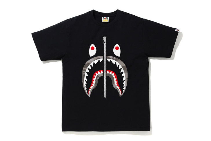 Picture No.1 of BAPE PIRATE COLOR CAMO SHARK TEE 1H30110017