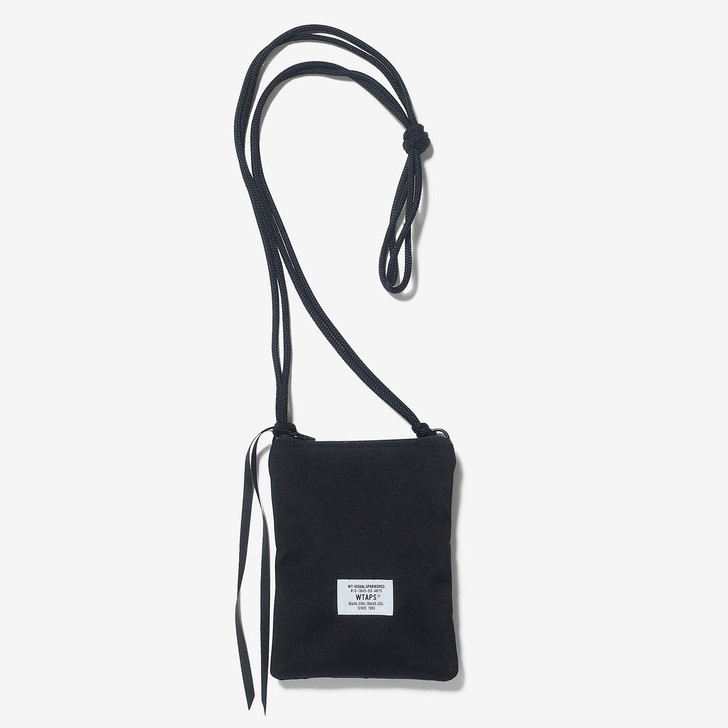 WTAPS HANG OVER POUCH NYLON. CORDURA - バッグ