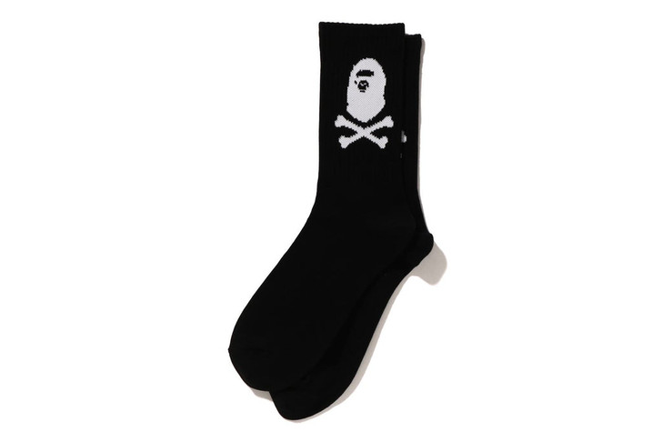 Picture No.1 of BAPE PIRATE APE CROSSBONE SOCKS 4I72184002