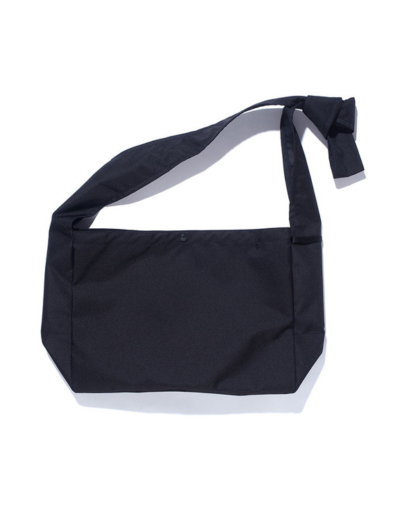 Picture No.1 of master-piece bucket bag bucket bag No.02701-10 No.02701-10
