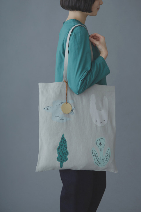 Picture No.1 of minä perhonen Coniglio + Uccelli + Fiori + Boschi Tote Bag AAS9352