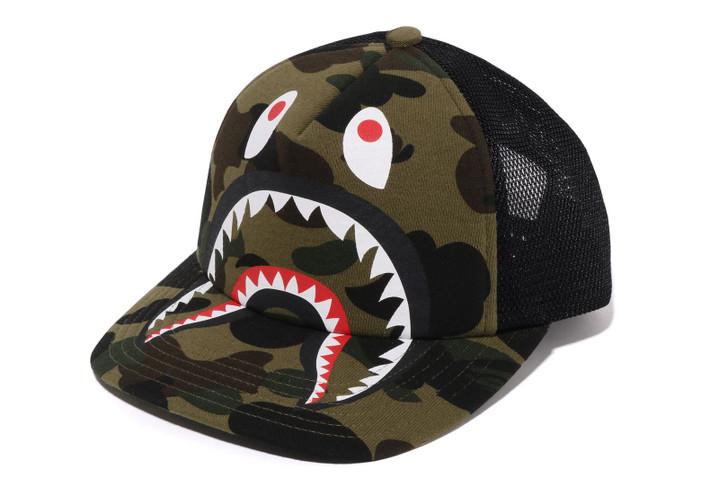 Picture No.1 of BAPE 1ST CAMO SHARK MESH CAP 1K70-180-008