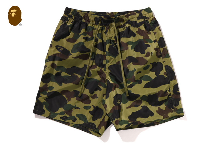 Picture No.1 of BAPE 1ST CAMO BATHING APE LOGO SHORTS 1L30-153-335