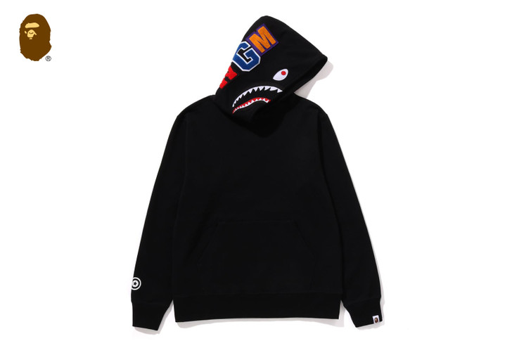 SHARK PULLOVER HOODIE 1L80-114-301
