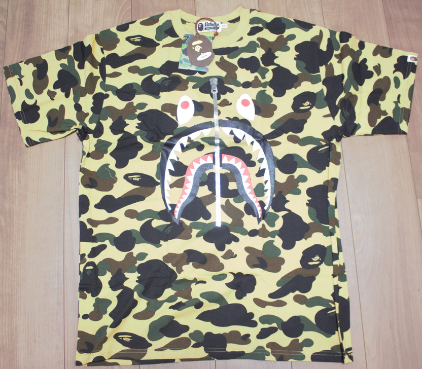 BAPE A Bathing Ape 1ST CAMO SHARK TEE 1D30-109-002