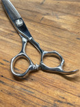 Shear Fanatic®️ Master Series Serpant VG-10 Texturizing Shear 27Tooth