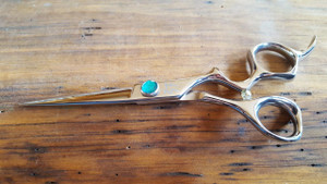 Shear Fanatic™️ Scissor Shear Fanatic®️ Craft Series Drop Finger Series Authentic Japanese 440C, high-quality professional hair cutting scissors with a sleek, polished finish and ergonomic design.