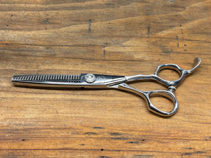 Shear Fanatic®️ Master Series Serpant VG-10 Texturizing Shear 27Tooth