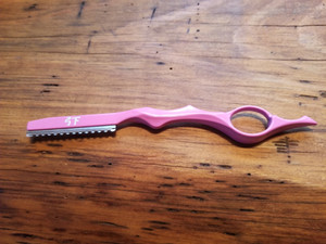 Shear Fanatic®️ Feather Razor Pink w/10 Pack  Blades