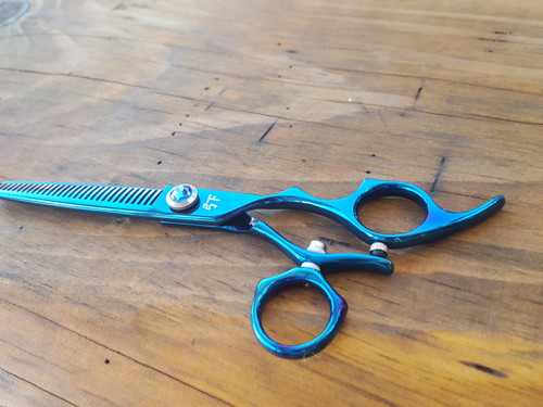 Swivel Thumb Pro Hair Cutting Scissors Hairdressing Barber Shears 6 rainbow
