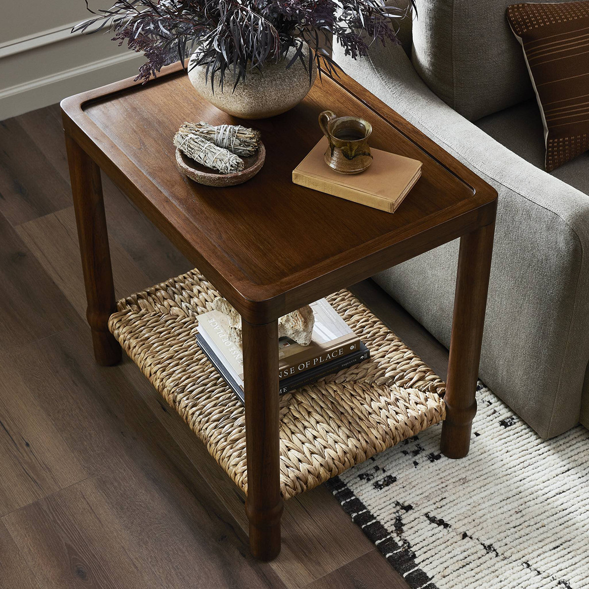 ヒステリックグラマー　ノベ HEADPHONE WOMAN SIDE TABLE Amber Lewis x Four Hands Gabriella End Table - Brown Mindi