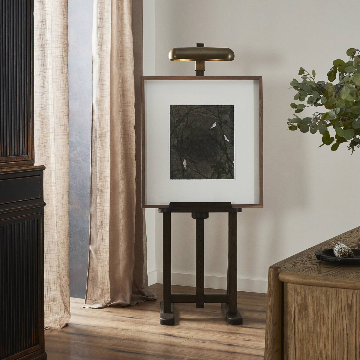 Amber Lewis x Four Hands Lakon Light Art Easel