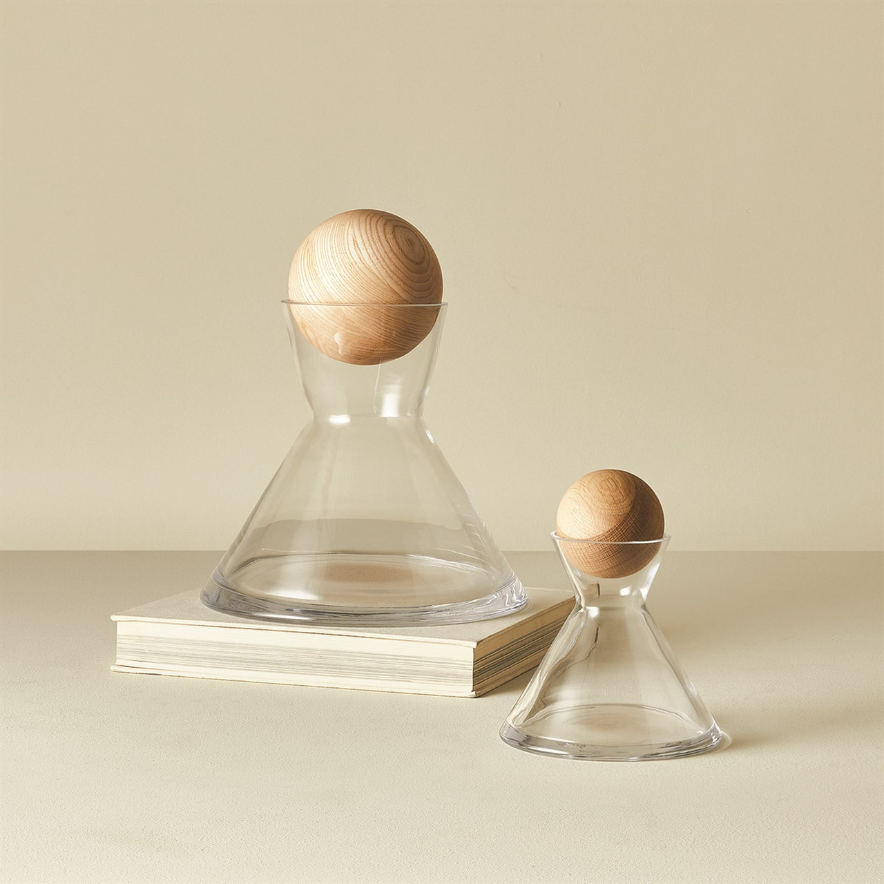 Global Views Maxwell Decanter - Lg - Thumbnail 4