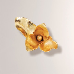 Global Views Magnolia Flower Wall Decor - Sm Global Views Magnolia Flower Wall Decor - Sm