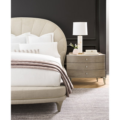 Caracole Lillian Upholstered Bed - Queen (Liquidation)