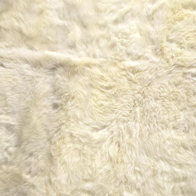 Four Hands Lalo Lambskin Rug - White - 5.75X5.75'