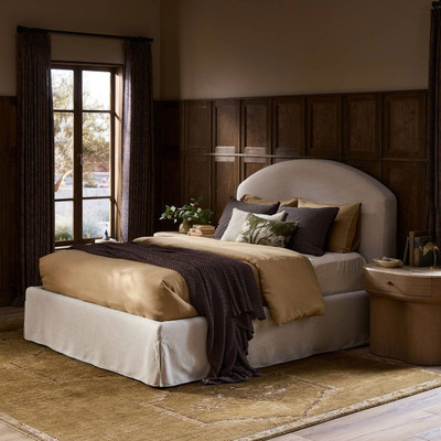 Four Hands Oasley Slipcover Bed - Savoy Parchment - Queen