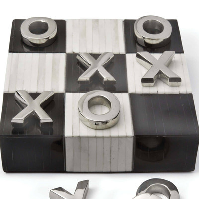 Regina Andrew Tic Tac Toe Flat Board With Nickel Pieces