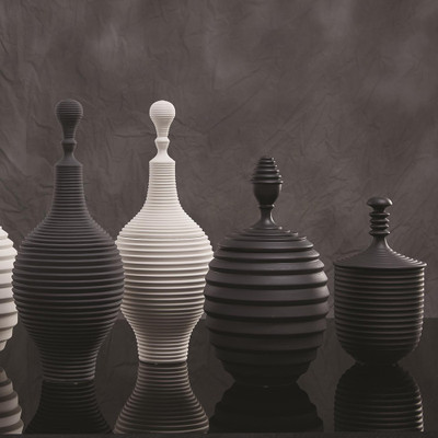 Global Views Orion Jar - Black - Sm