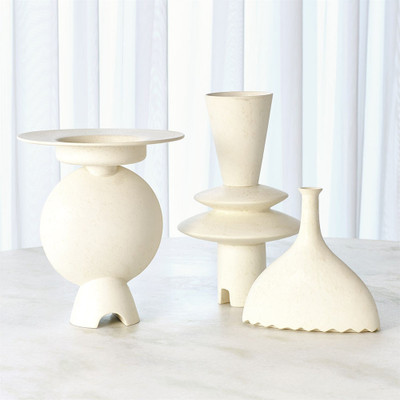 Global Views Noelle Geometric Vase - White