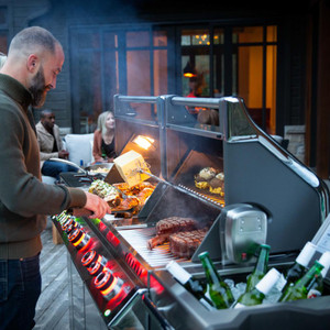 Prestige Pro Freestanding 825 RSBI Gas Grill by Napoleon