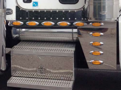 Phoenix Design Peterbilt 388 & 389 Cab Panels - '87-'10