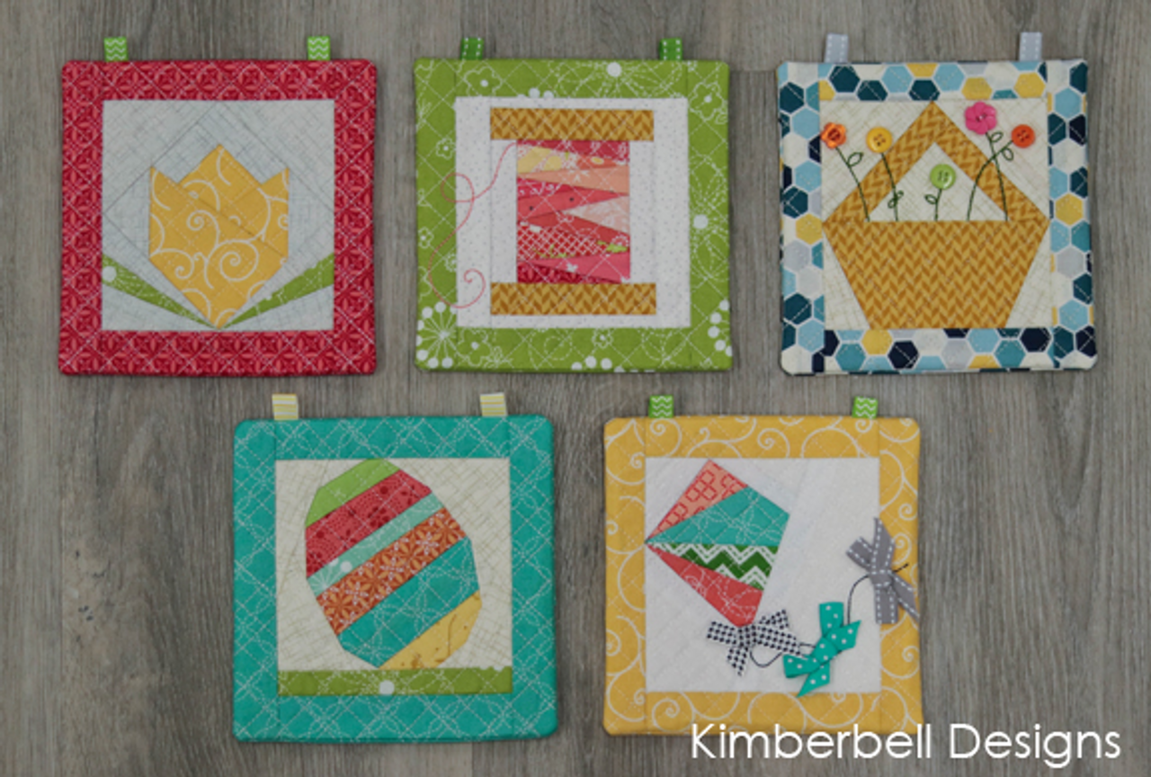 Fun & Useful Travel Sewing Kit project - from Mandalei Quilts - Bubbles'  Menagerie Machine Embroidery